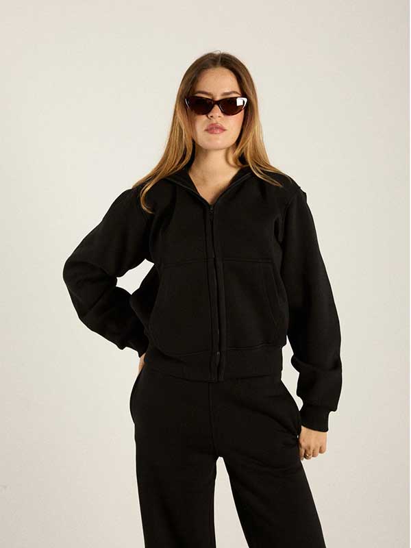 Black Sweatsuit 4